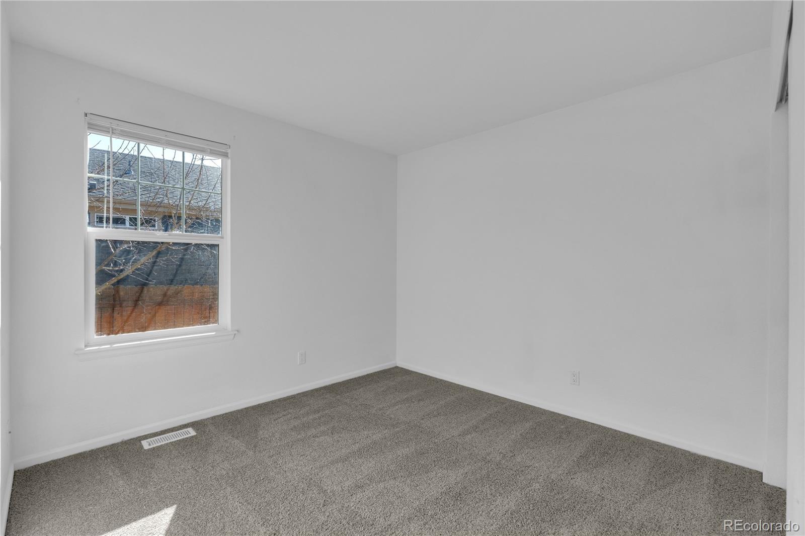MLS Image #20 for 25149 e lake place,aurora, Colorado