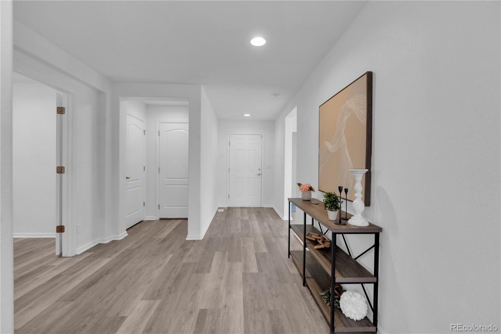MLS Image #3 for 25149 e lake place,aurora, Colorado