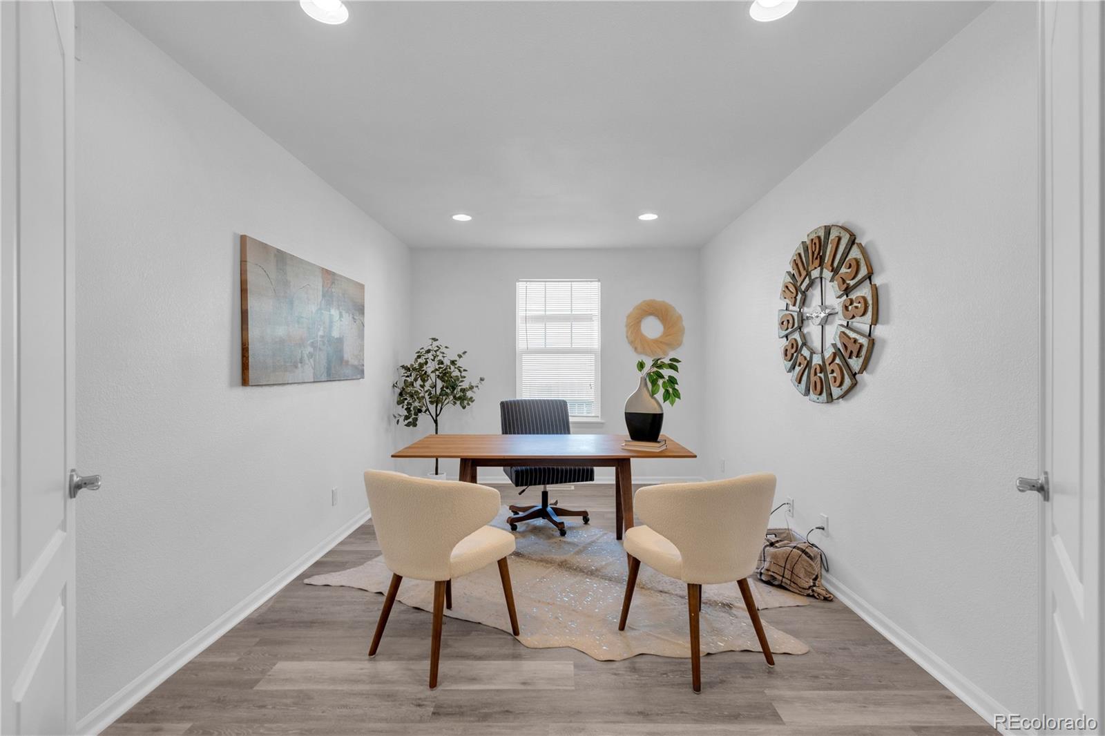 MLS Image #5 for 25149 e lake place,aurora, Colorado