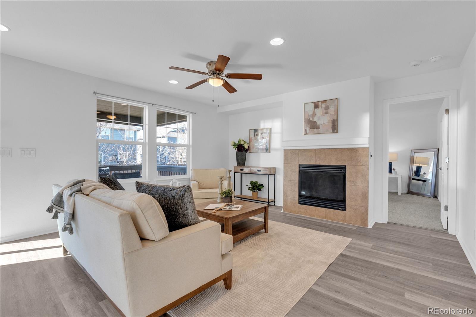 MLS Image #7 for 25149 e lake place,aurora, Colorado