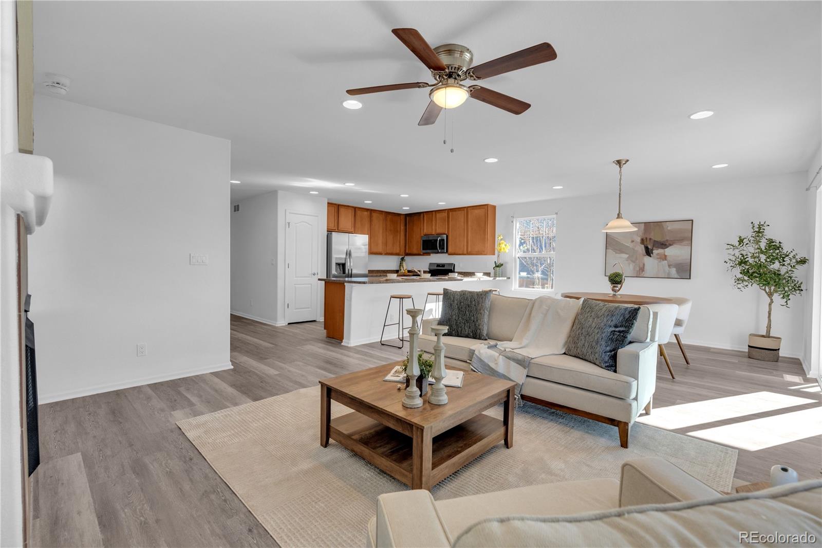MLS Image #9 for 25149 e lake place,aurora, Colorado