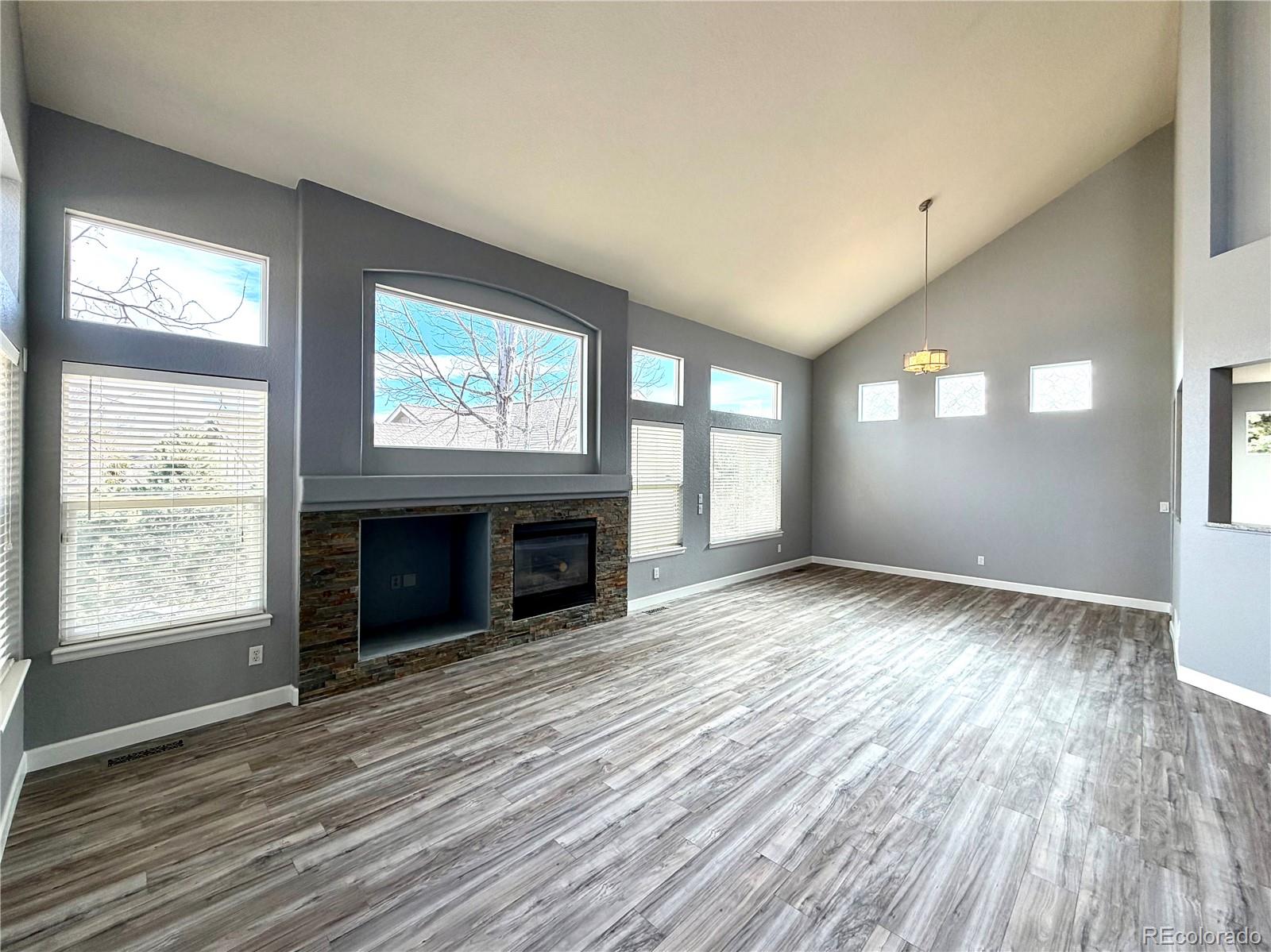 MLS Image #10 for 20532 e lake circle,centennial, Colorado