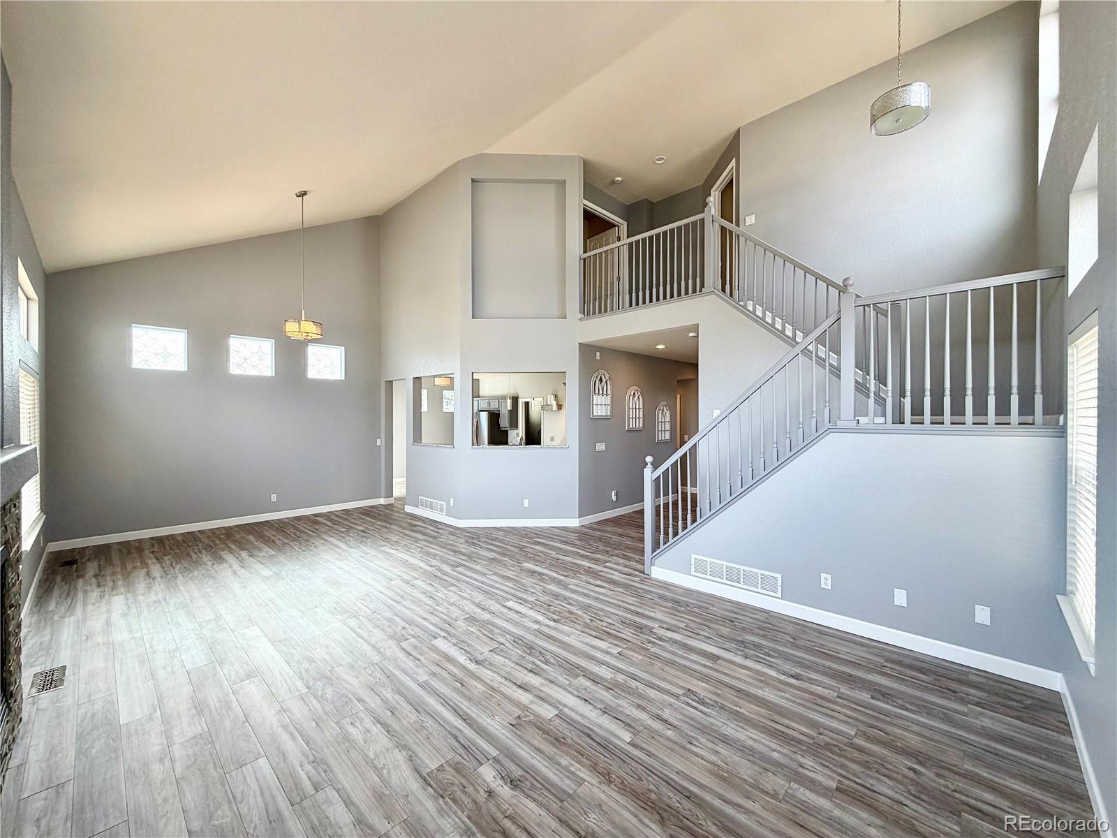 MLS Image #14 for 20532 e lake circle,centennial, Colorado