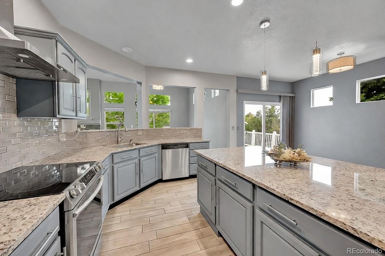 MLS Image #16 for 20532 e lake circle,centennial, Colorado