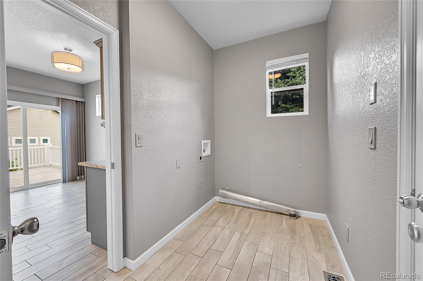 MLS Image #18 for 20532 e lake circle,centennial, Colorado