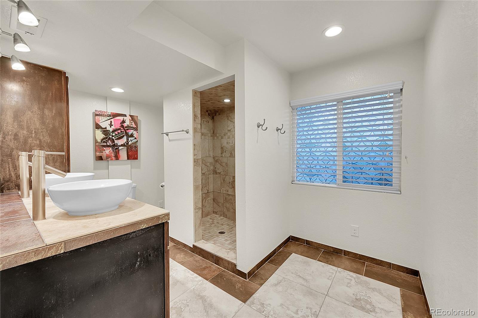 MLS Image #31 for 20532 e lake circle,centennial, Colorado
