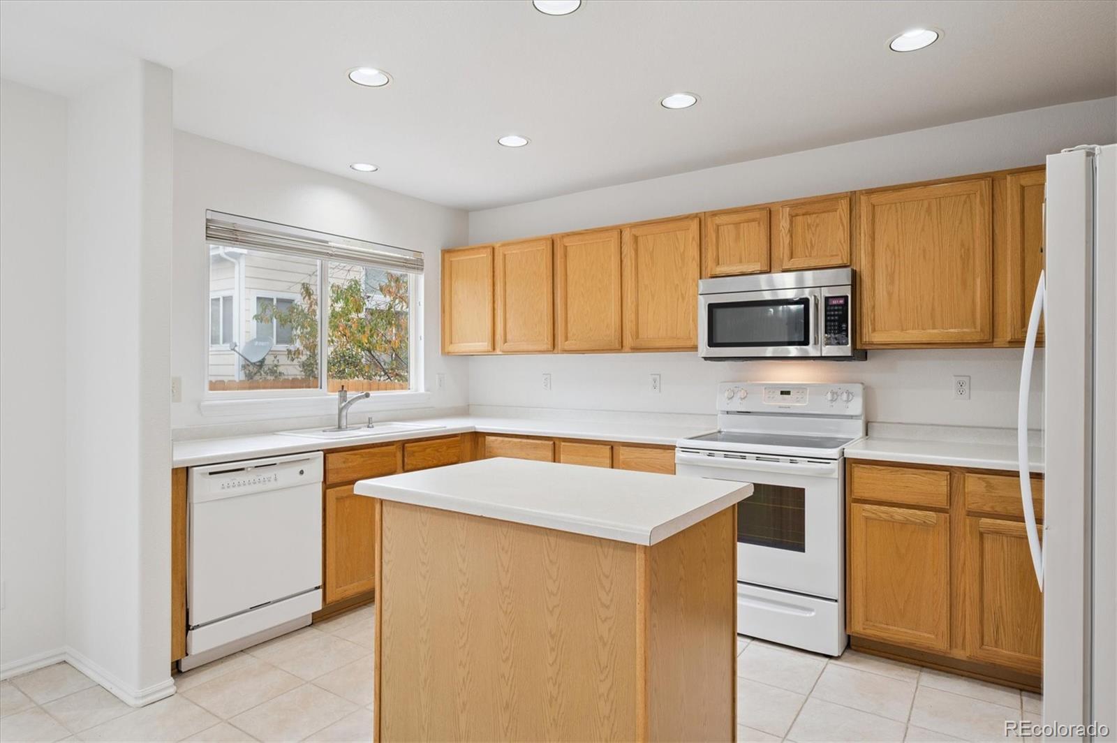 MLS Image #11 for 1259 s boston street,denver, Colorado