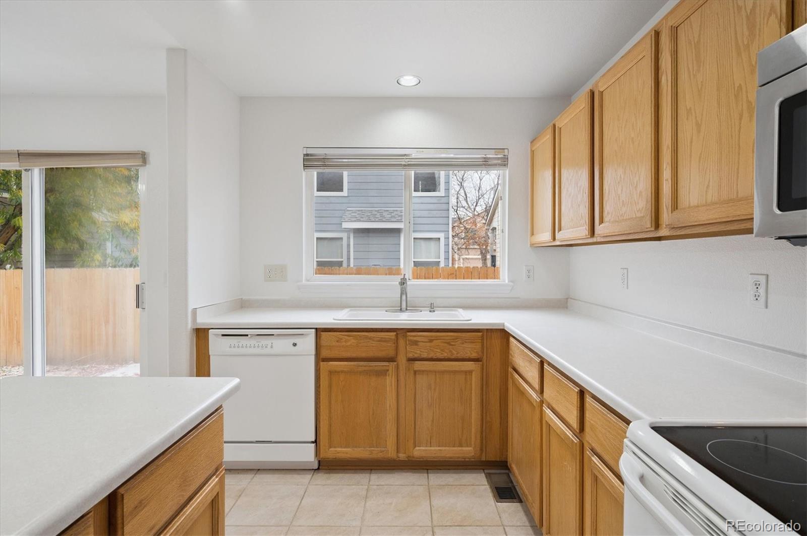 MLS Image #12 for 1259 s boston street,denver, Colorado