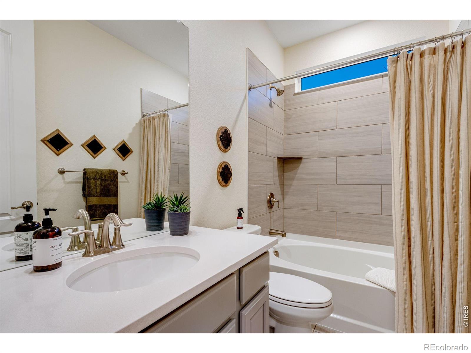 MLS Image #25 for 6988  thunderview drive,timnath, Colorado
