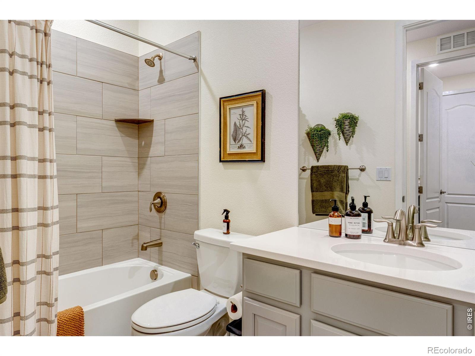 MLS Image #27 for 6988  thunderview drive,timnath, Colorado