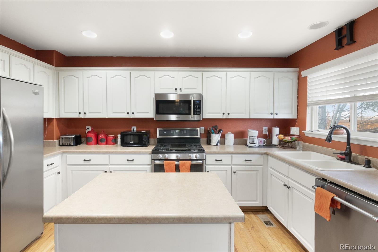 MLS Image #4 for 1613  pintail court,johnstown, Colorado