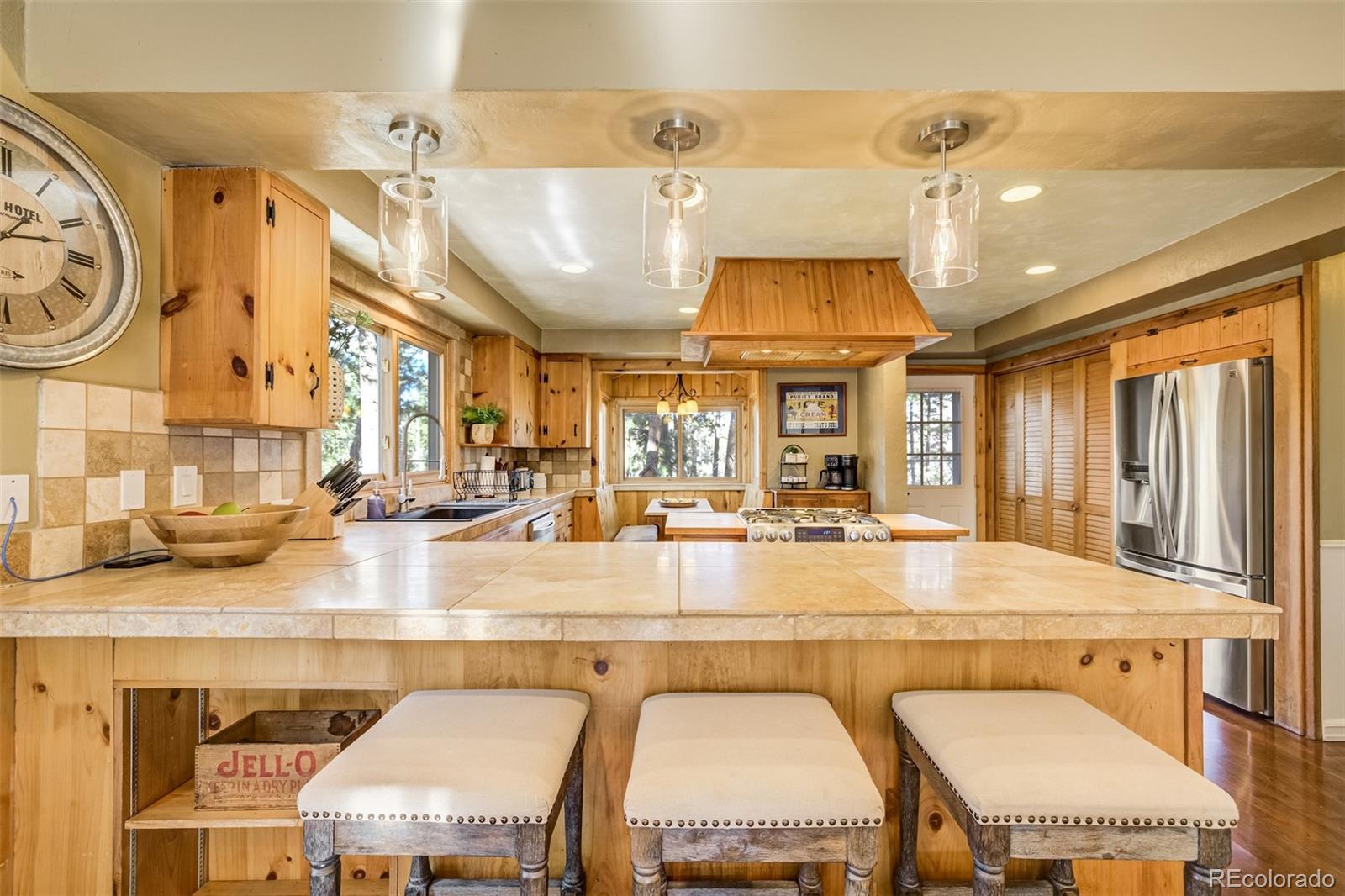 MLS Image #12 for 1260  timber valley road,colorado springs, Colorado