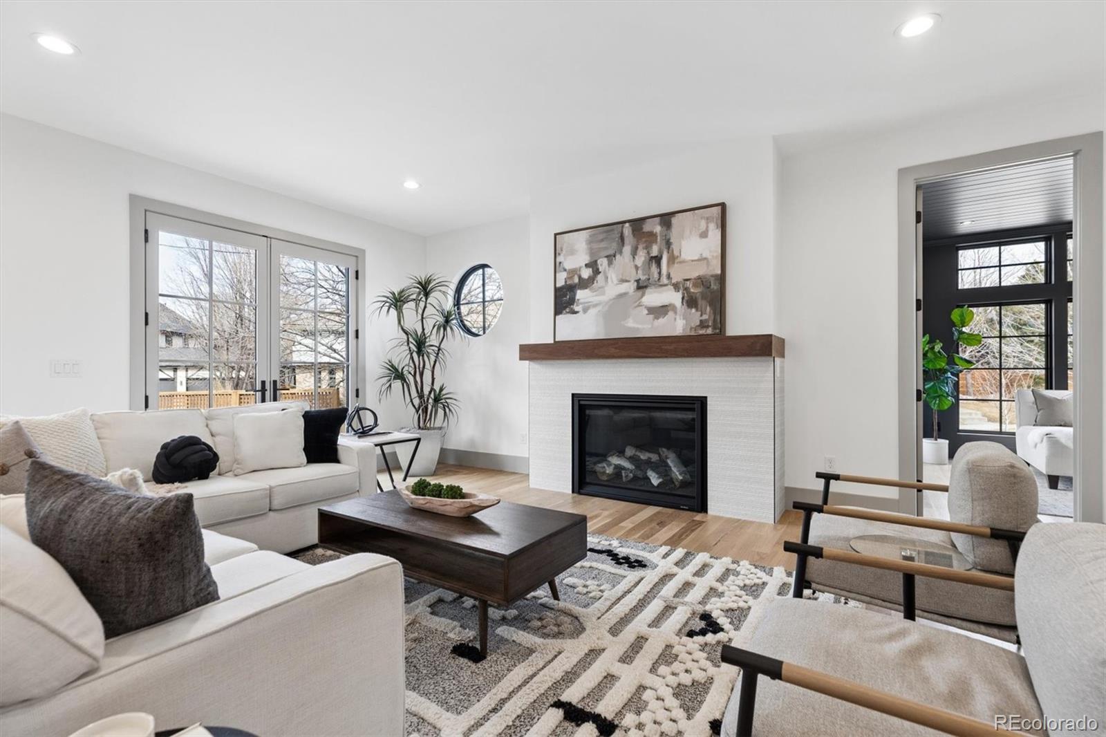 MLS Image #11 for 801 s medea way,denver, Colorado