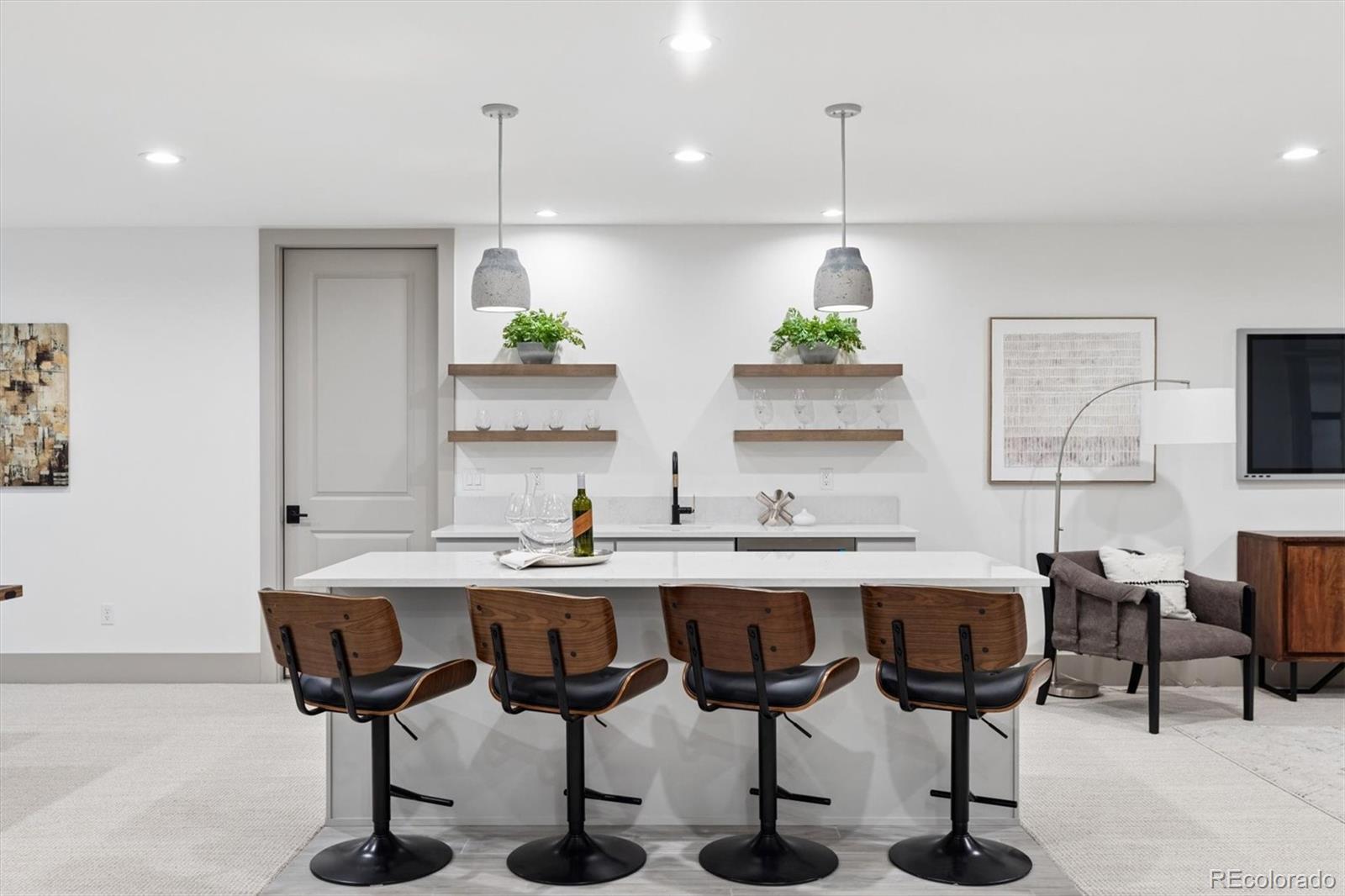 MLS Image #24 for 801 s medea way,denver, Colorado