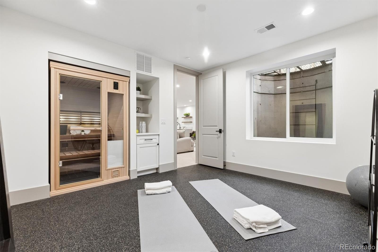 MLS Image #26 for 801 s medea way,denver, Colorado