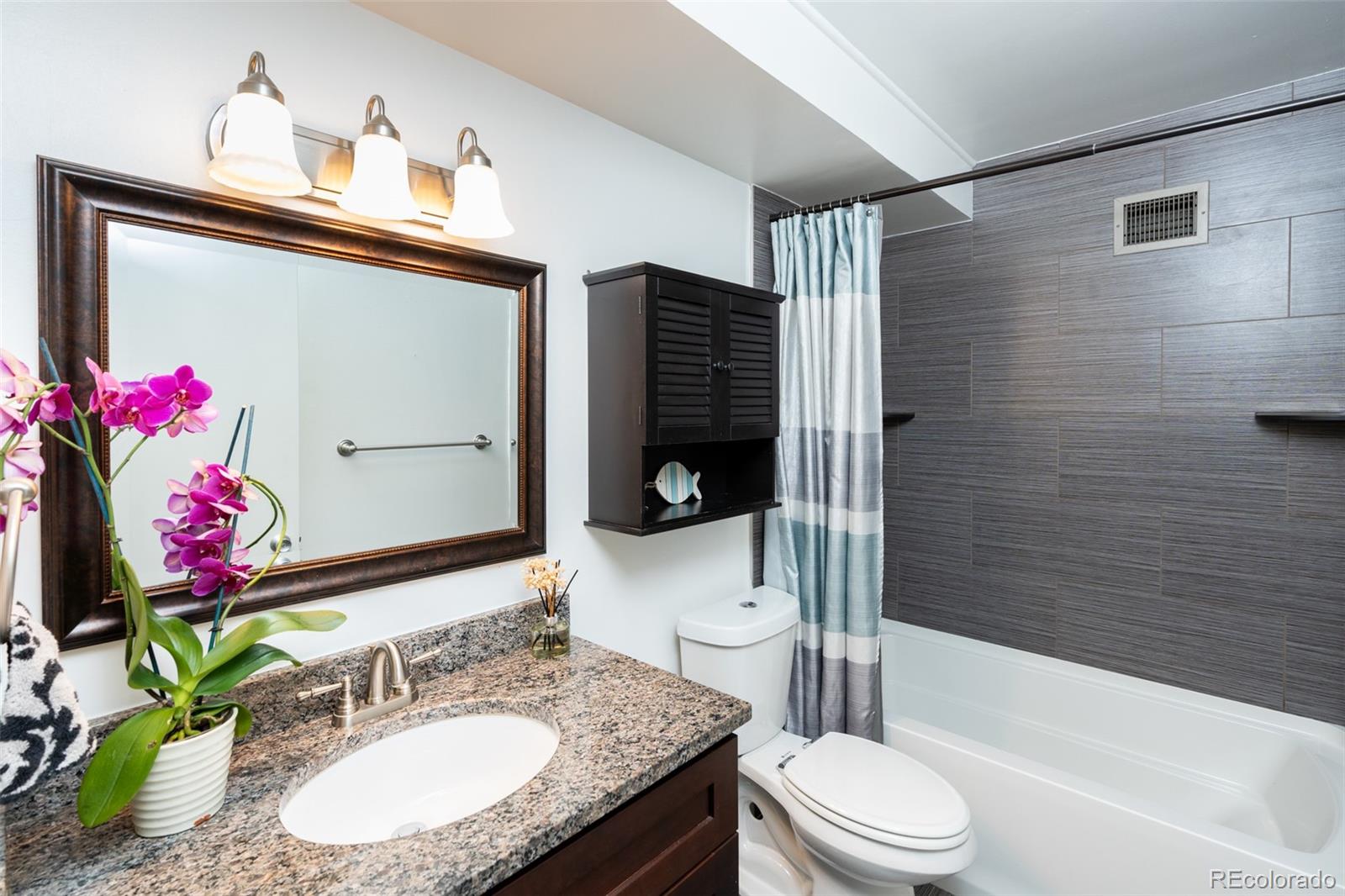 MLS Image #3 for 650 s alton way 10c,denver, Colorado