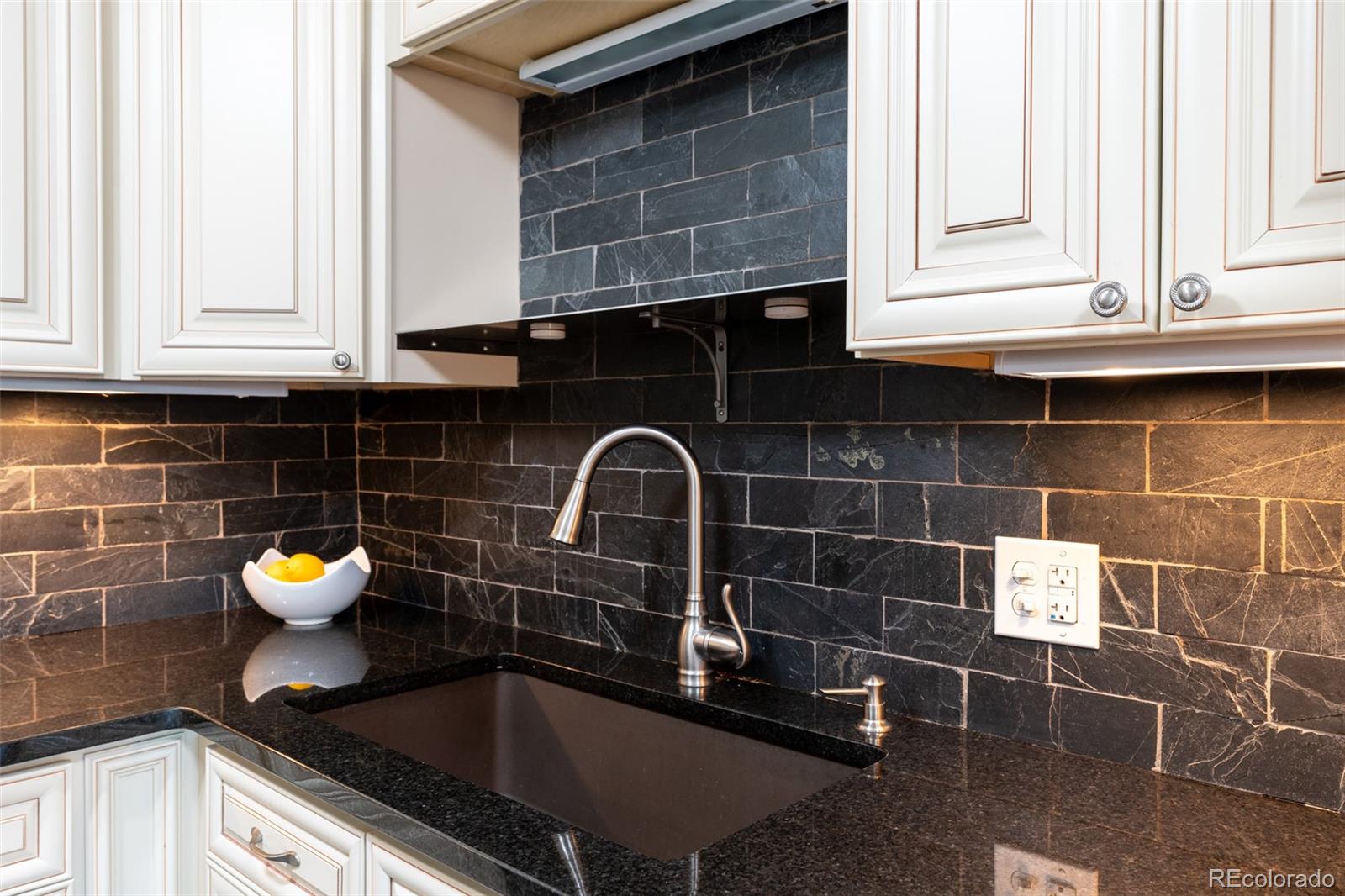 MLS Image #8 for 650 s alton way 10c,denver, Colorado
