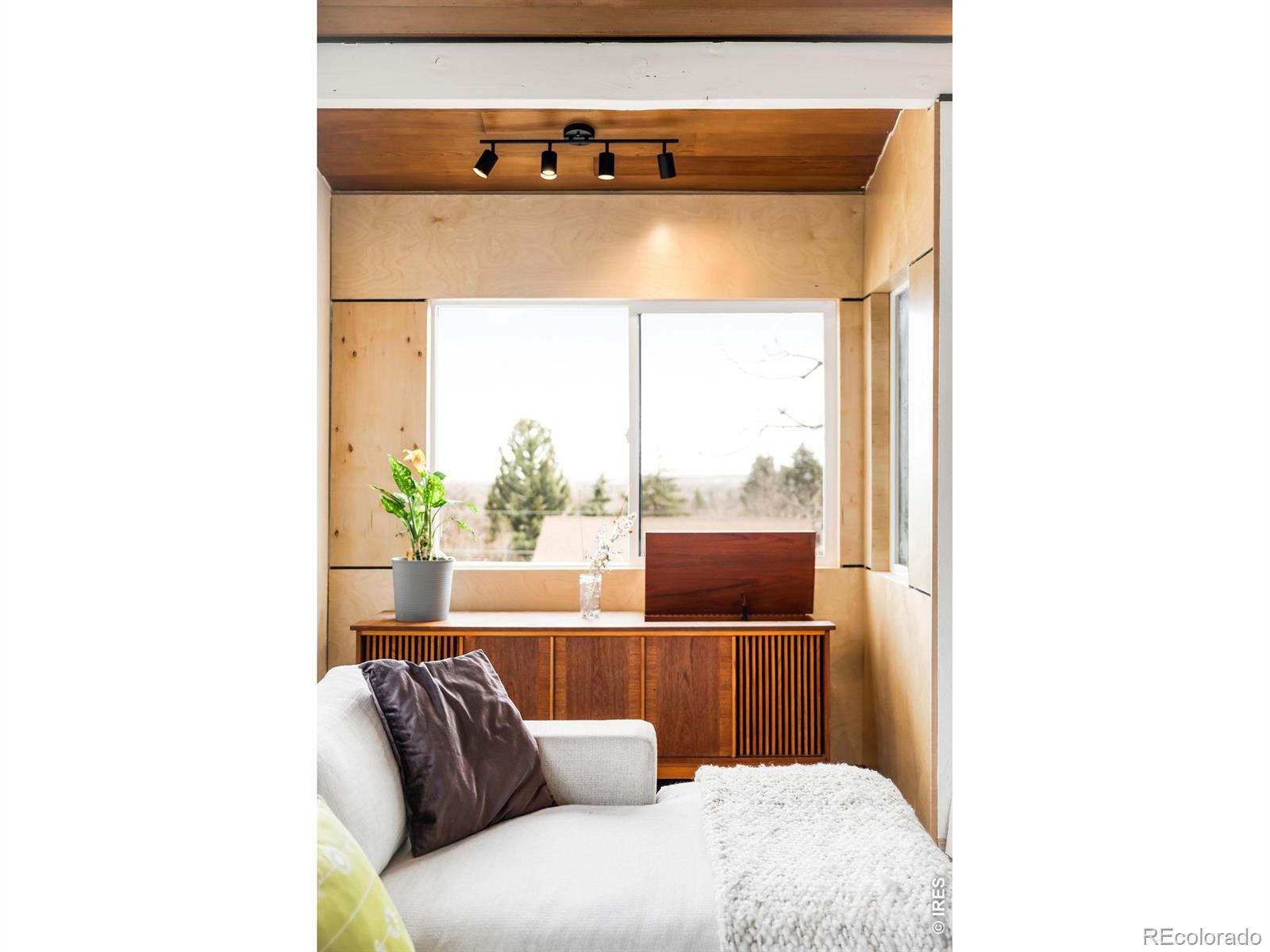 MLS Image #16 for 300  forest avenue,boulder, Colorado