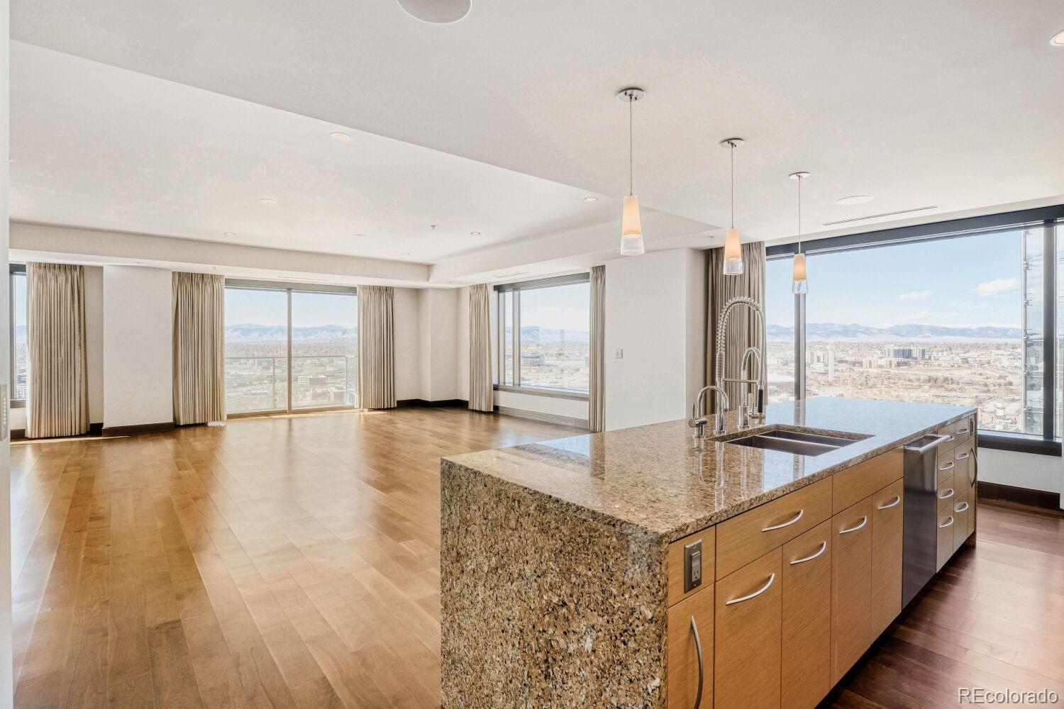 MLS Image #12 for 1133  14th street,denver, Colorado