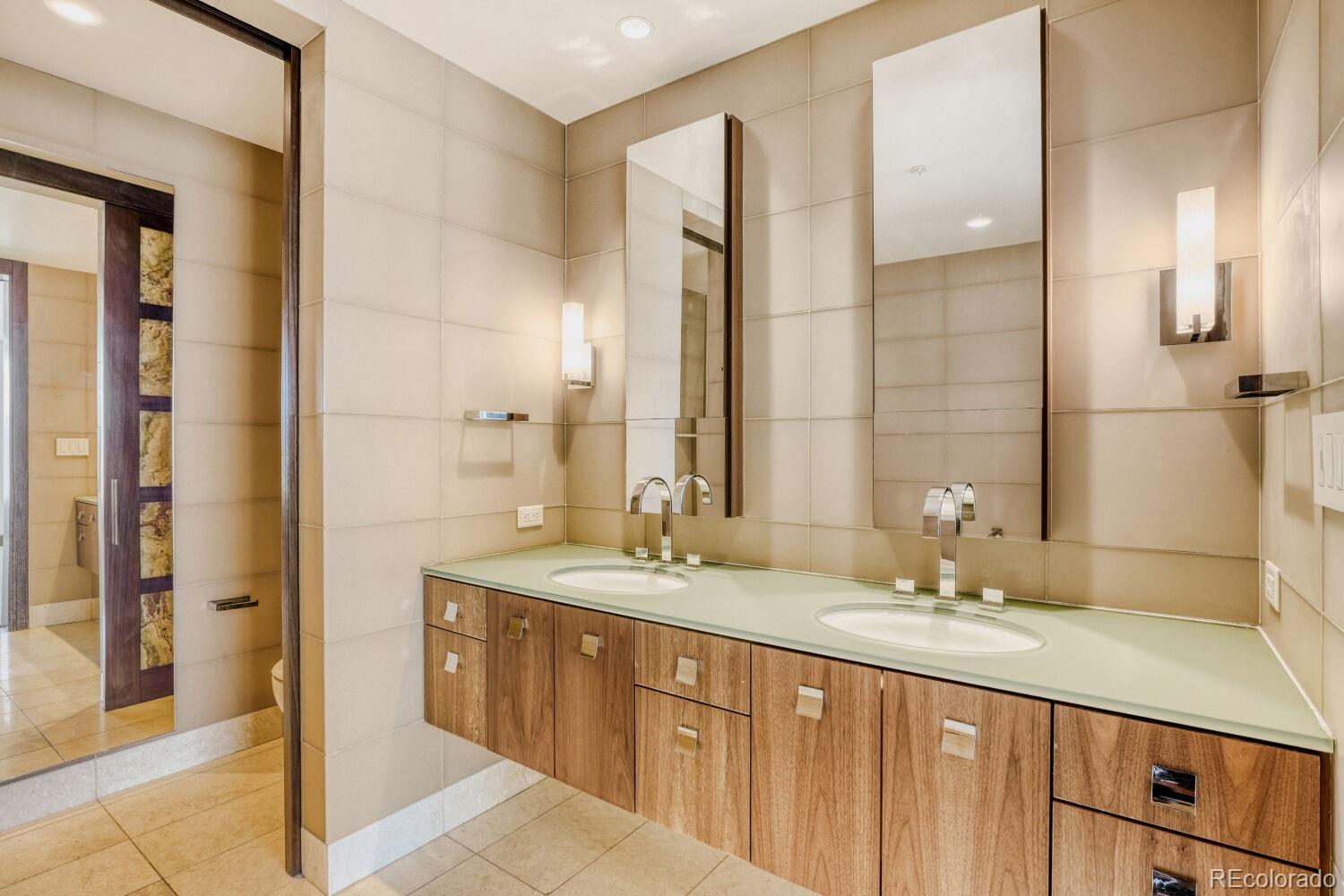 MLS Image #21 for 1133  14th street,denver, Colorado