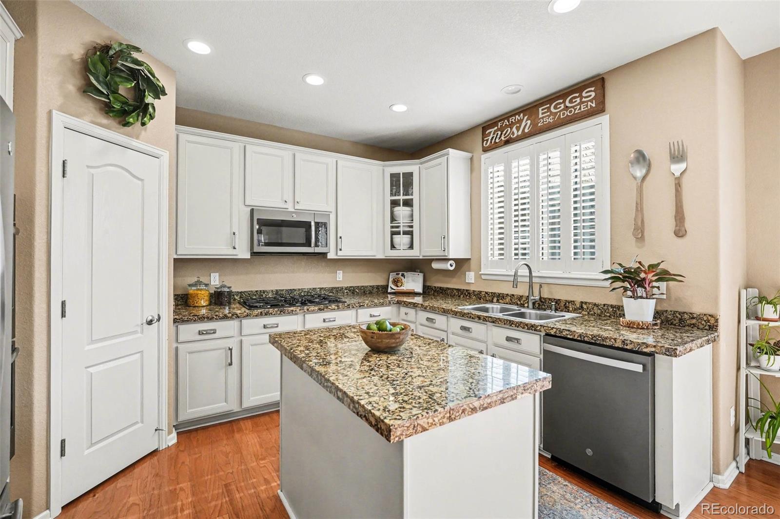 MLS Image #13 for 14182  greenfield loop,parker, Colorado