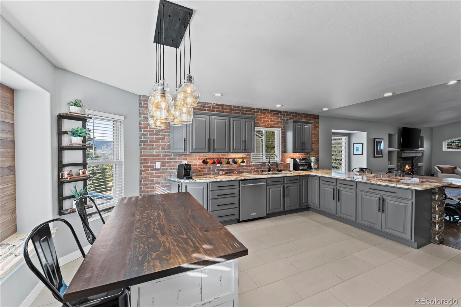 MLS Image #14 for 15515  curwood drive,colorado springs, Colorado