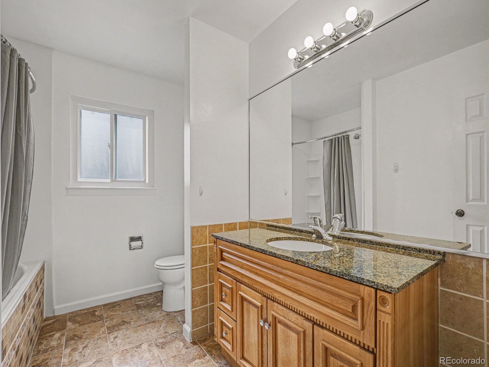 MLS Image #15 for 14864 e warren avenue,aurora, Colorado