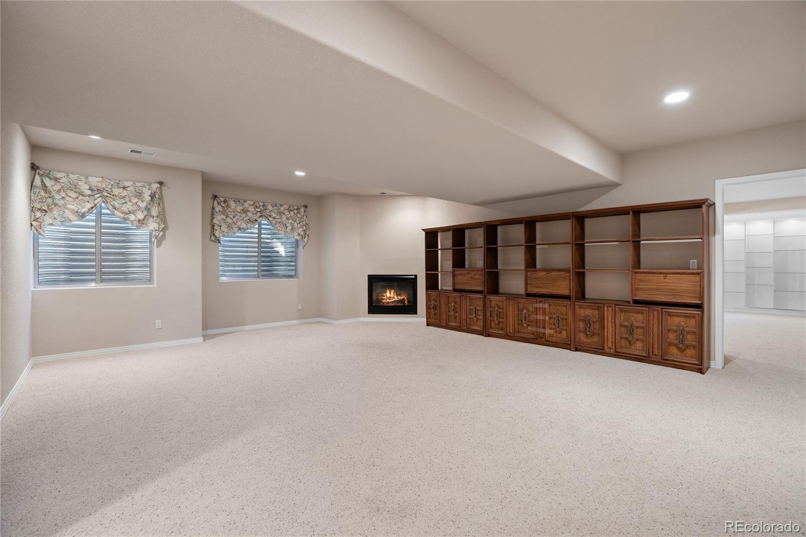 MLS Image #16 for 13806 e chenango drive,aurora, Colorado