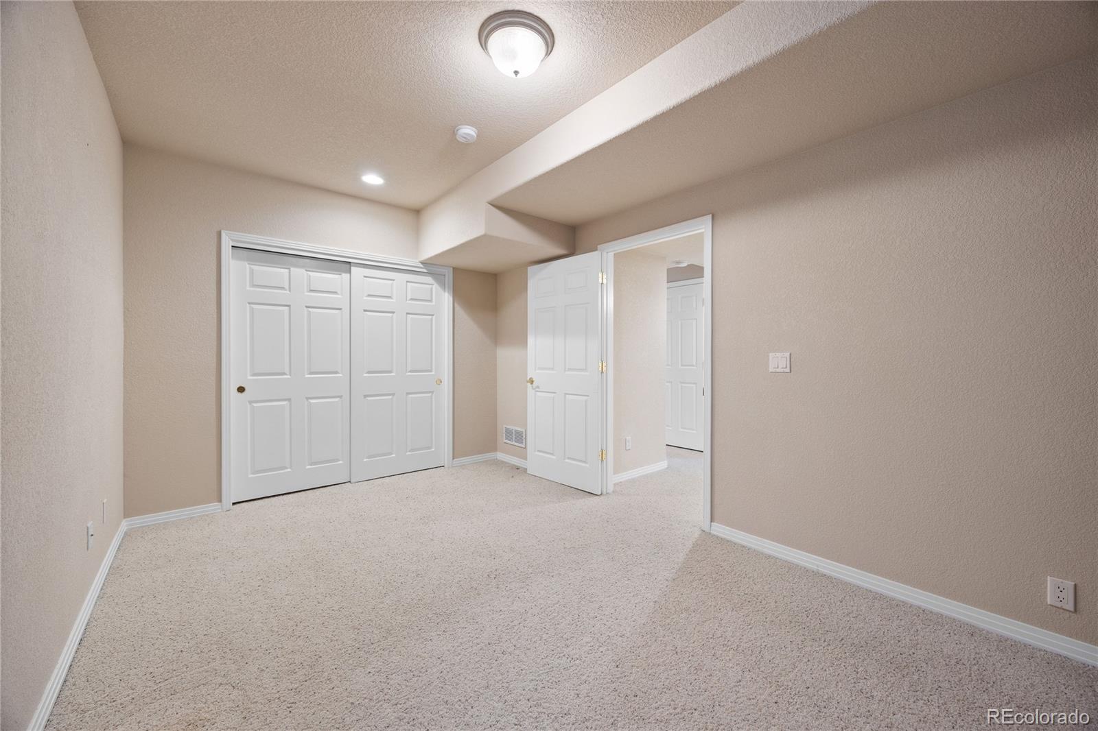 MLS Image #24 for 13806 e chenango drive,aurora, Colorado