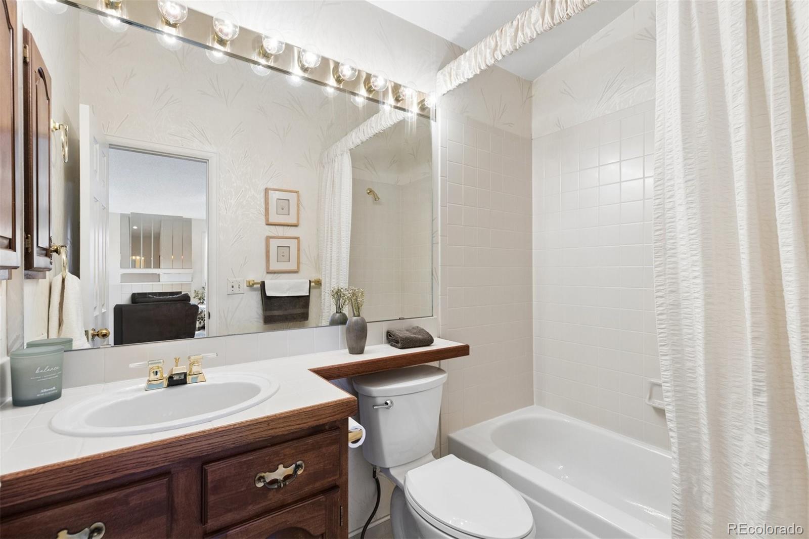 MLS Image #12 for 8040 e dartmouth avenue,denver, Colorado