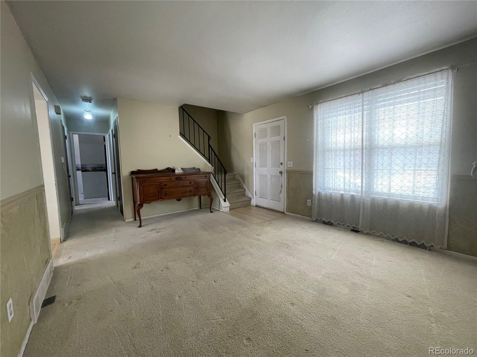 MLS Image #4 for 4426 s eagle circle,aurora, Colorado