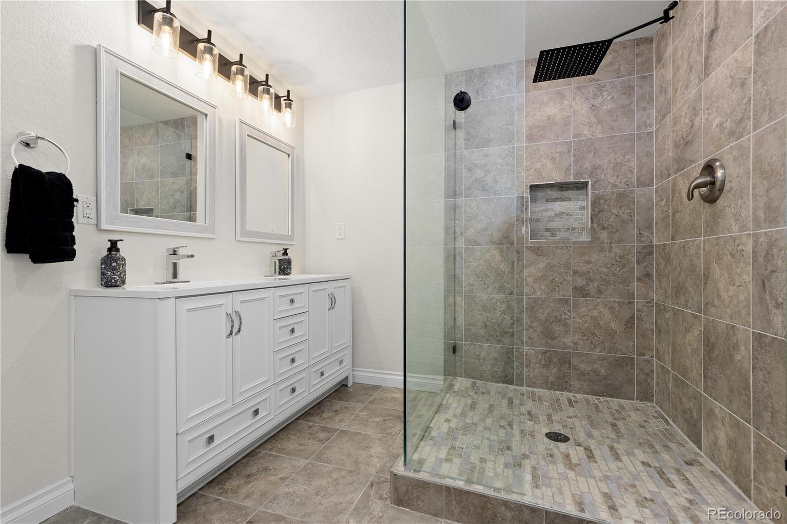 MLS Image #27 for 13455  magnolia court,thornton, Colorado