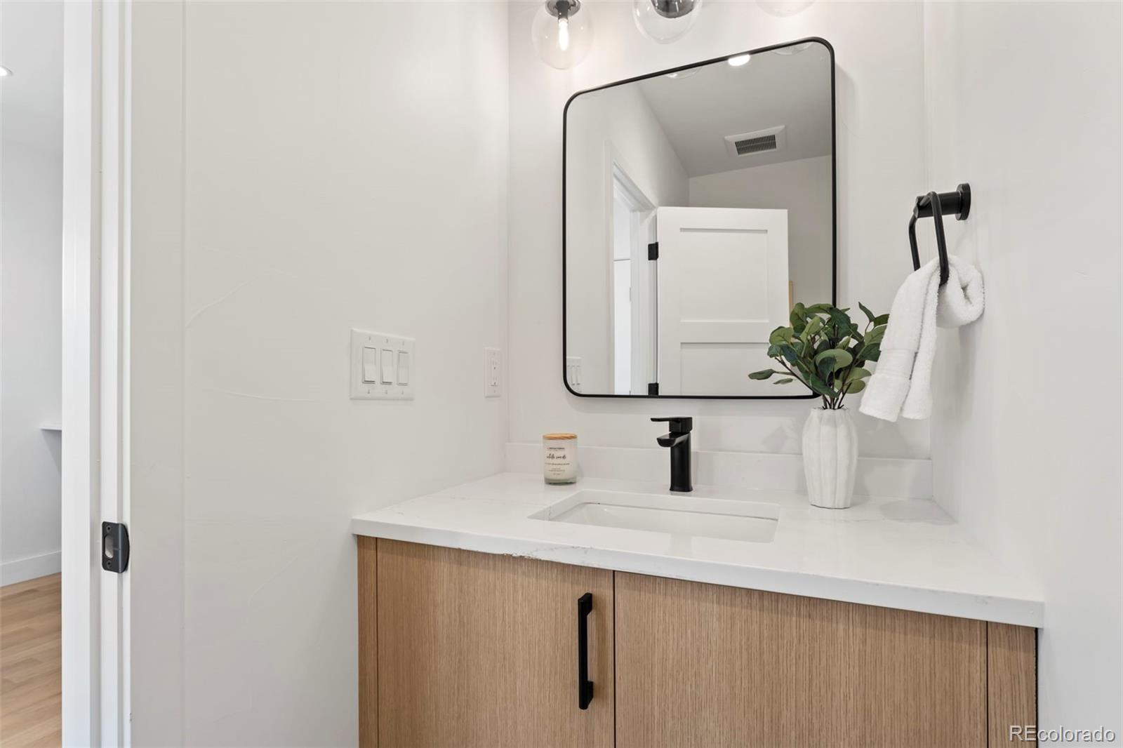 MLS Image #13 for 3638  kalamath street,denver, Colorado