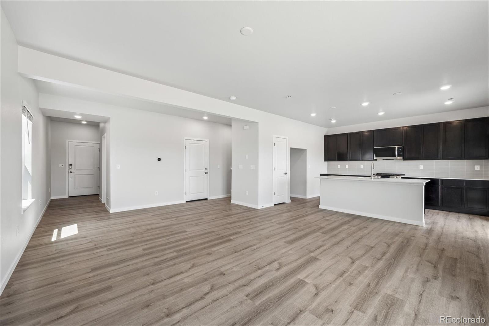 MLS Image #5 for 9394  danube street,commerce city, Colorado