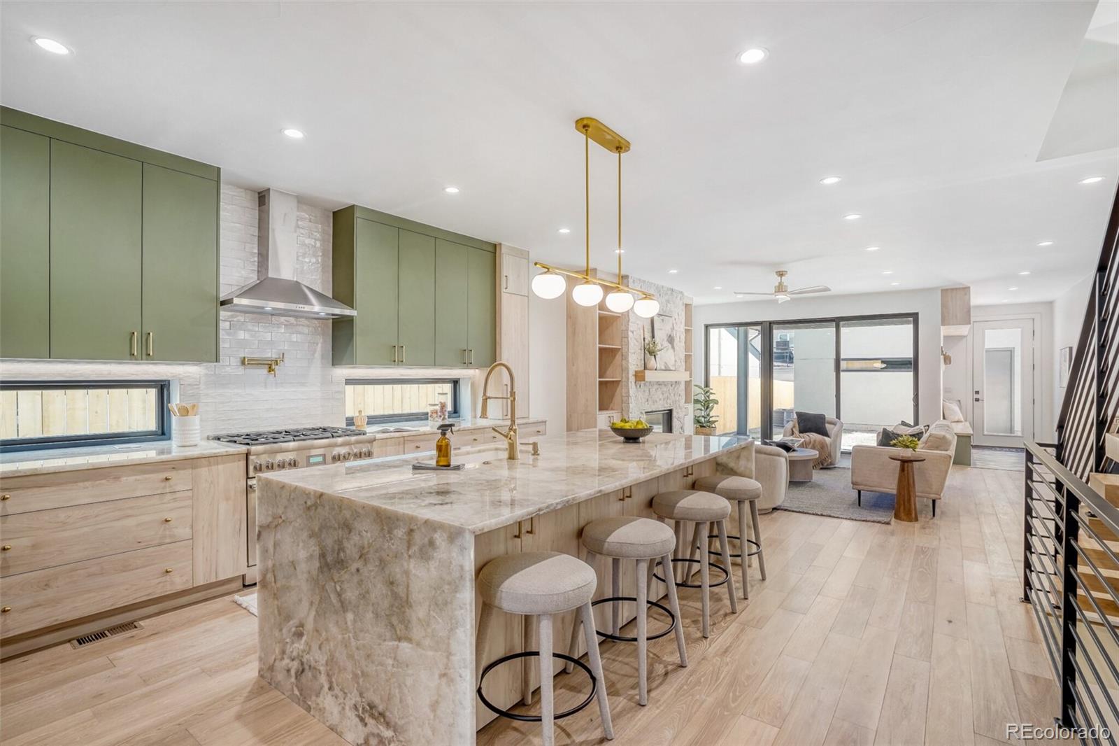 MLS Image #10 for 21 s jackson street,denver, Colorado