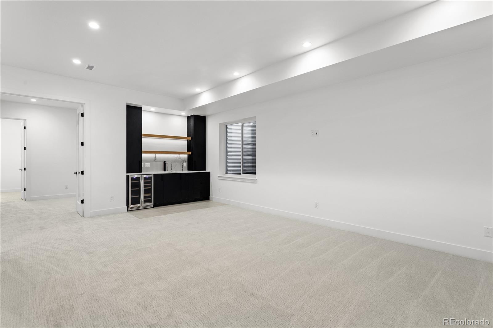 MLS Image #36 for 21 s jackson street,denver, Colorado