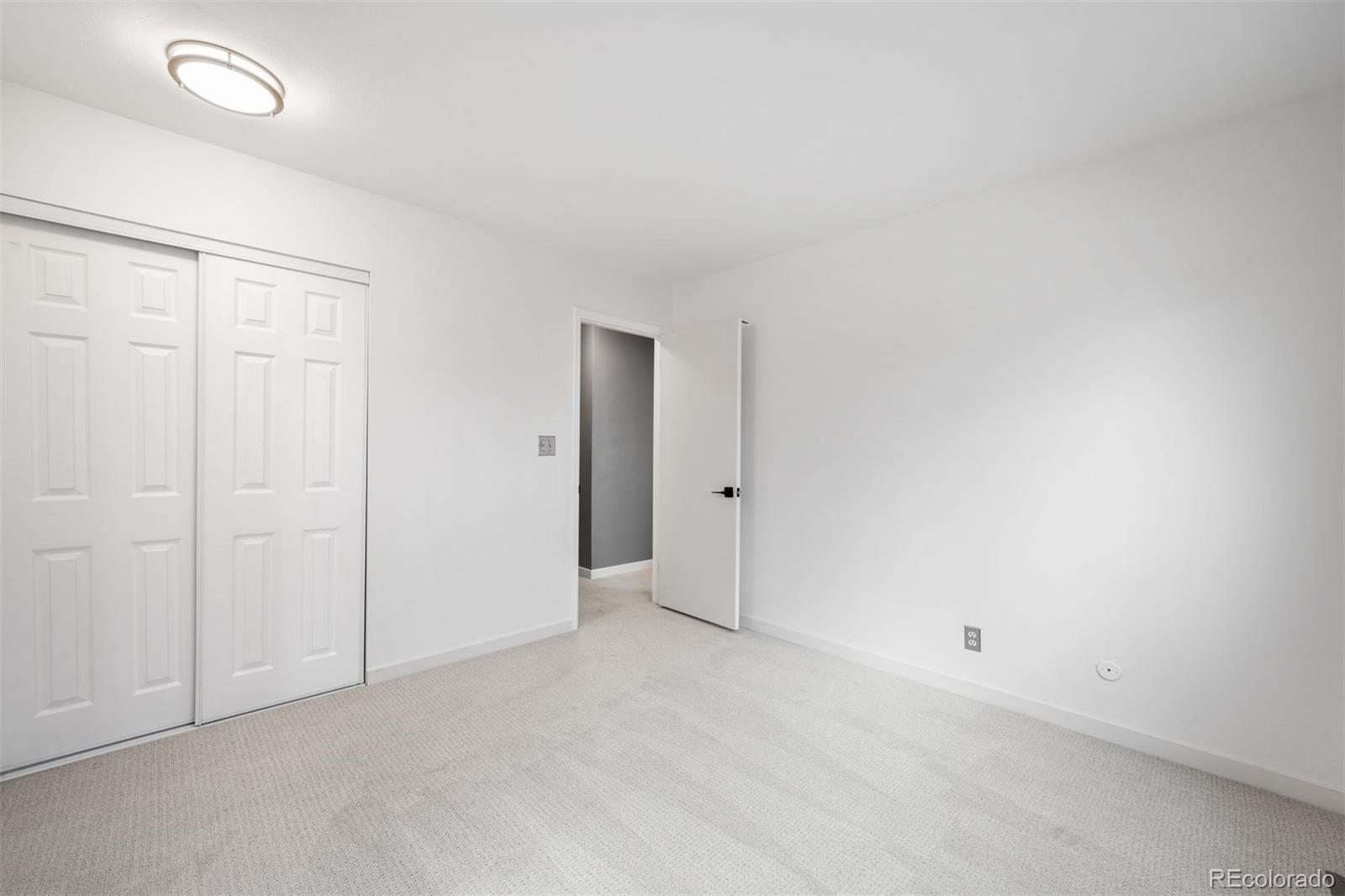 MLS Image #14 for 4471 w ponds circle,littleton, Colorado