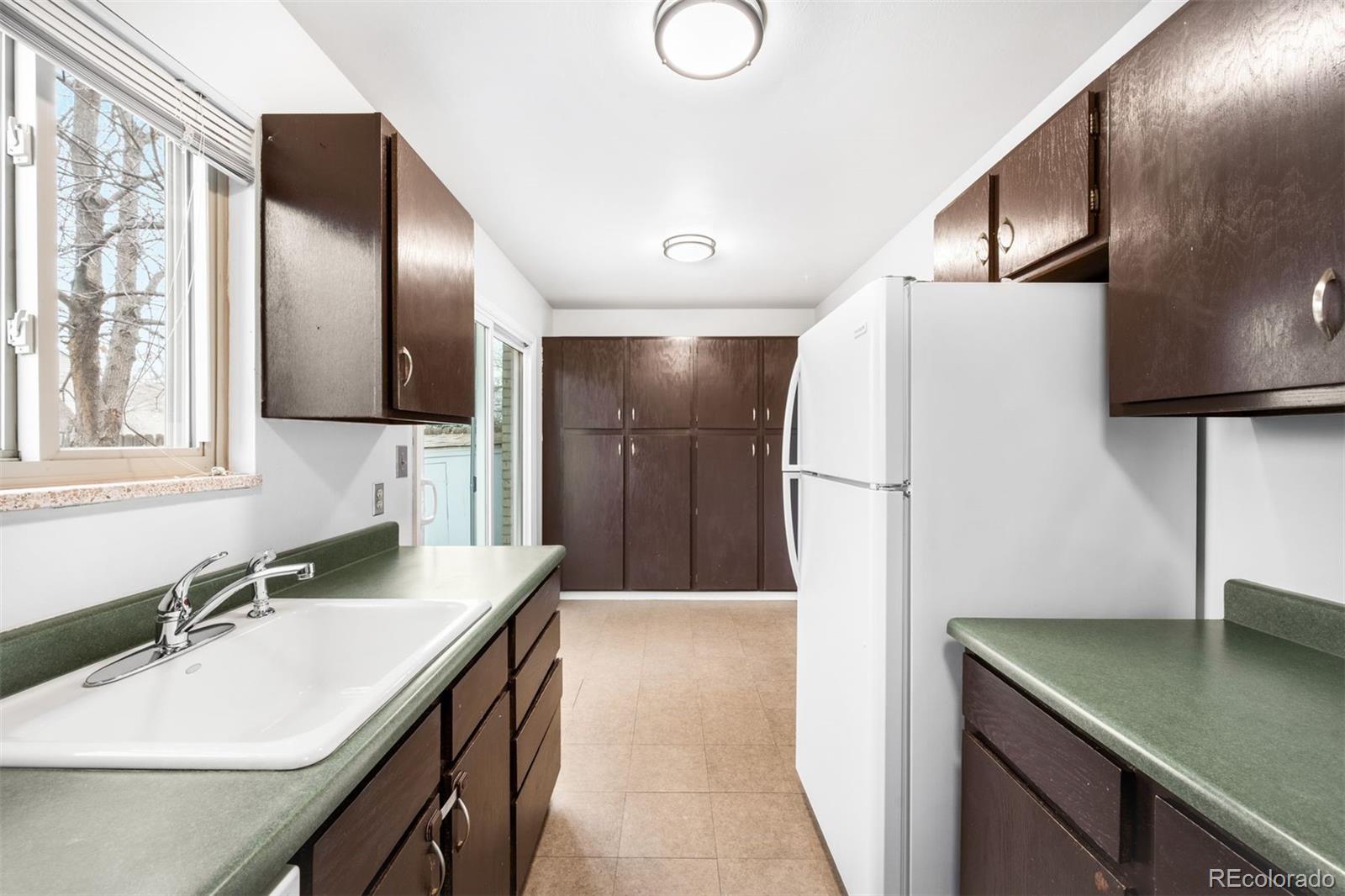 MLS Image #5 for 4471 w ponds circle,littleton, Colorado