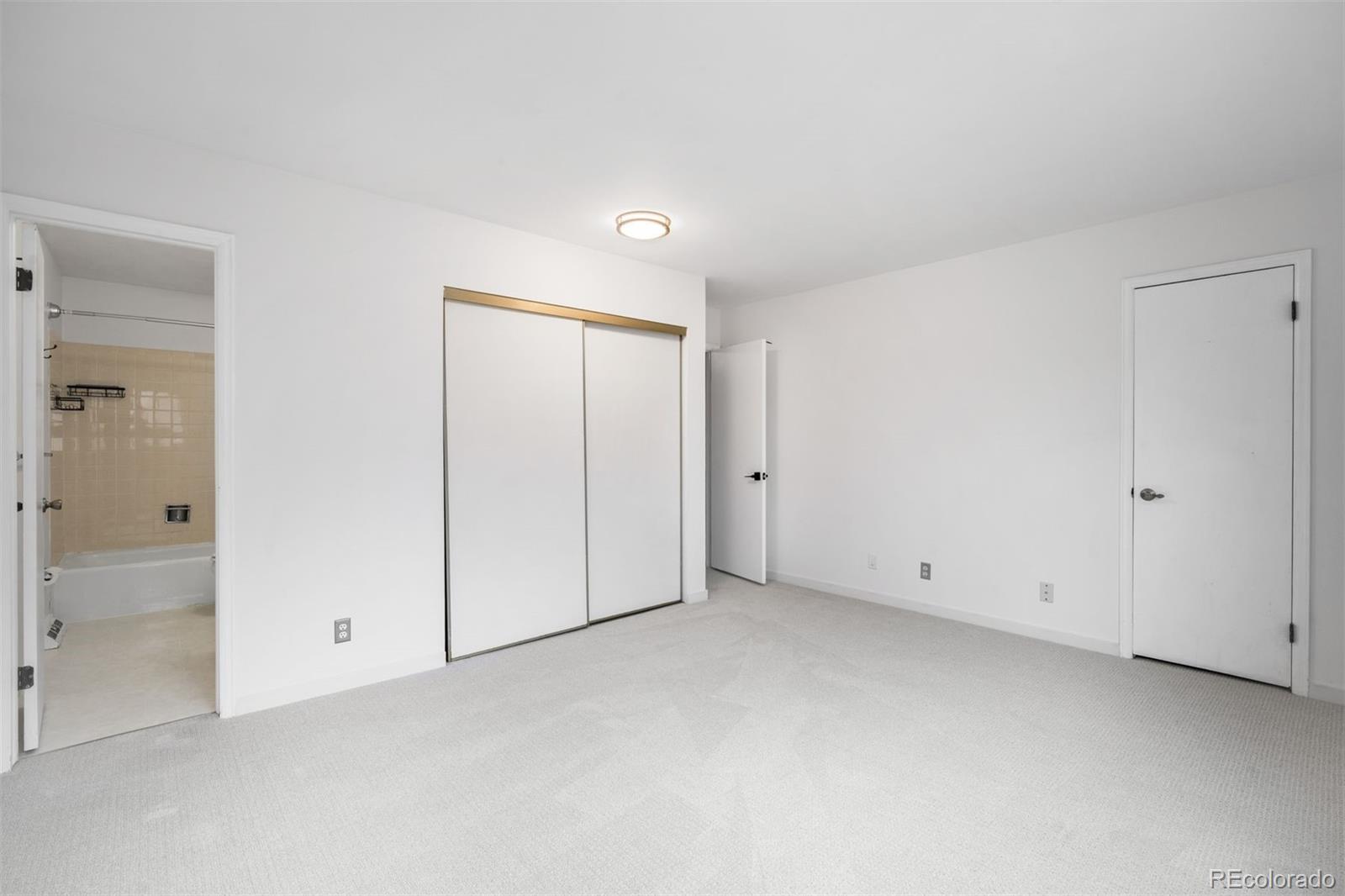 MLS Image #9 for 4471 w ponds circle,littleton, Colorado