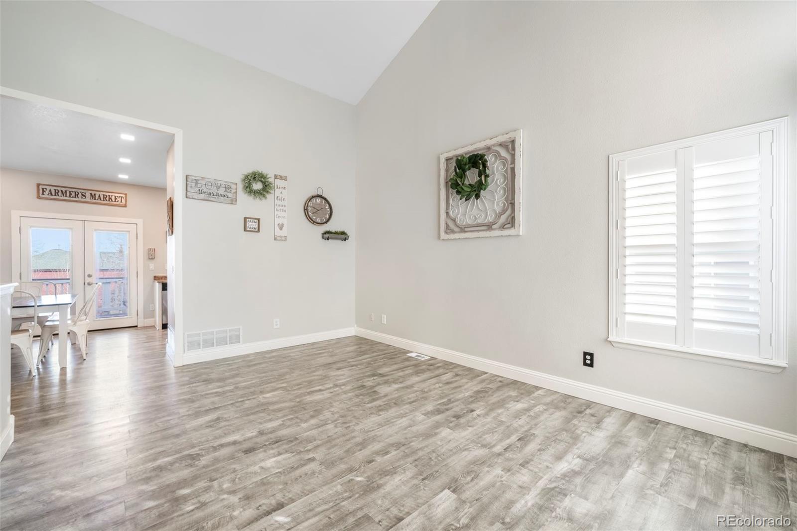 MLS Image #4 for 4635  saddle ridge drive,colorado springs, Colorado