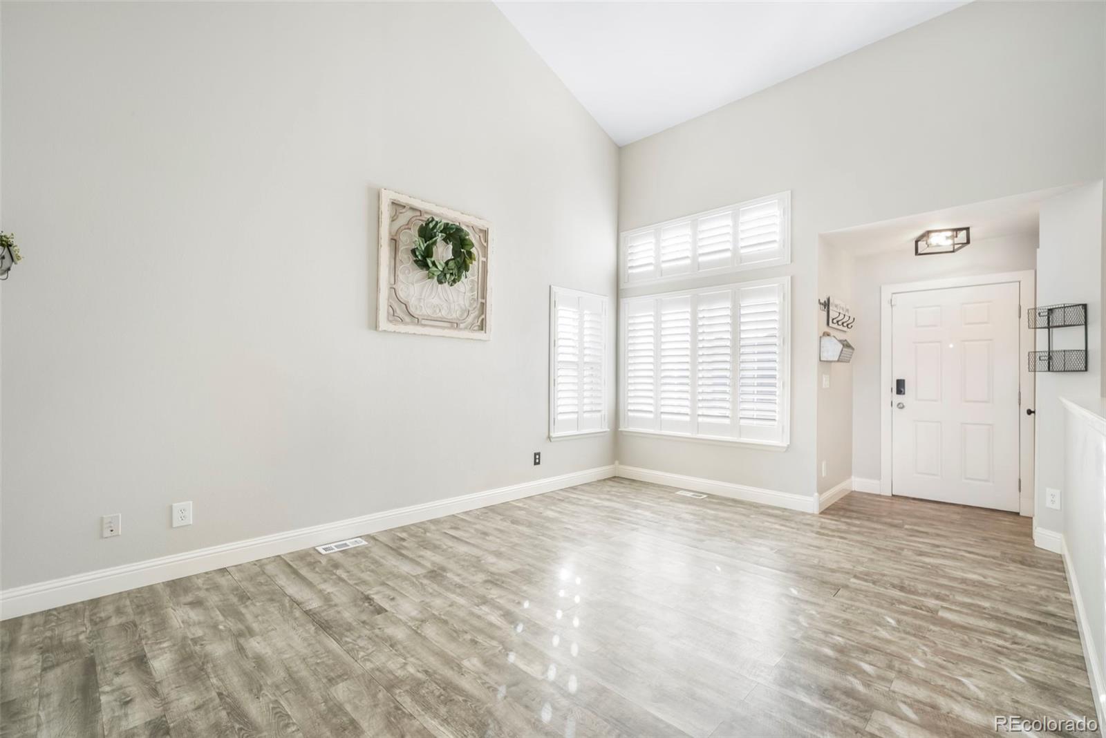 MLS Image #5 for 4635  saddle ridge drive,colorado springs, Colorado