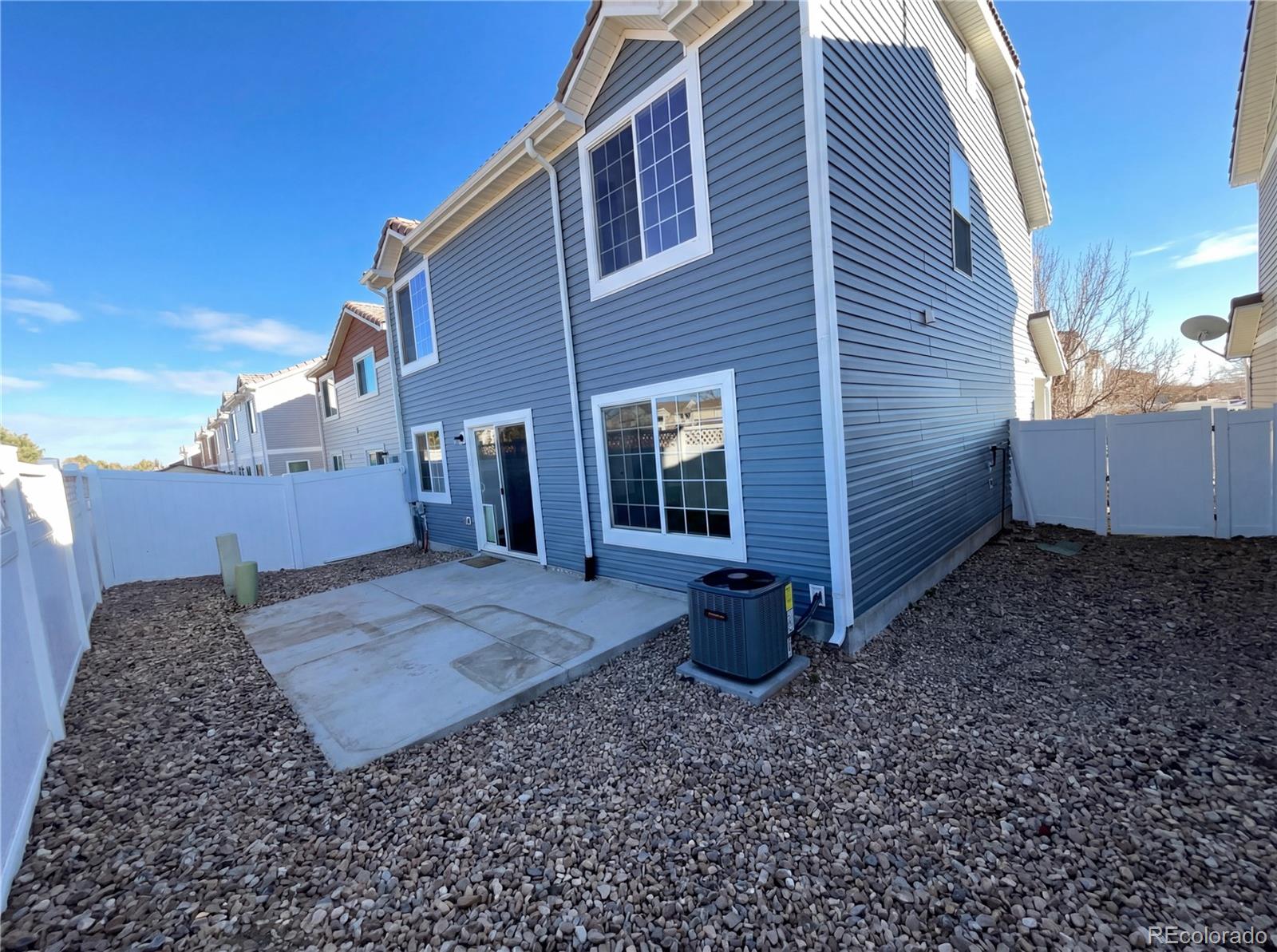 MLS Image #4 for 19503  randolph place,denver, Colorado