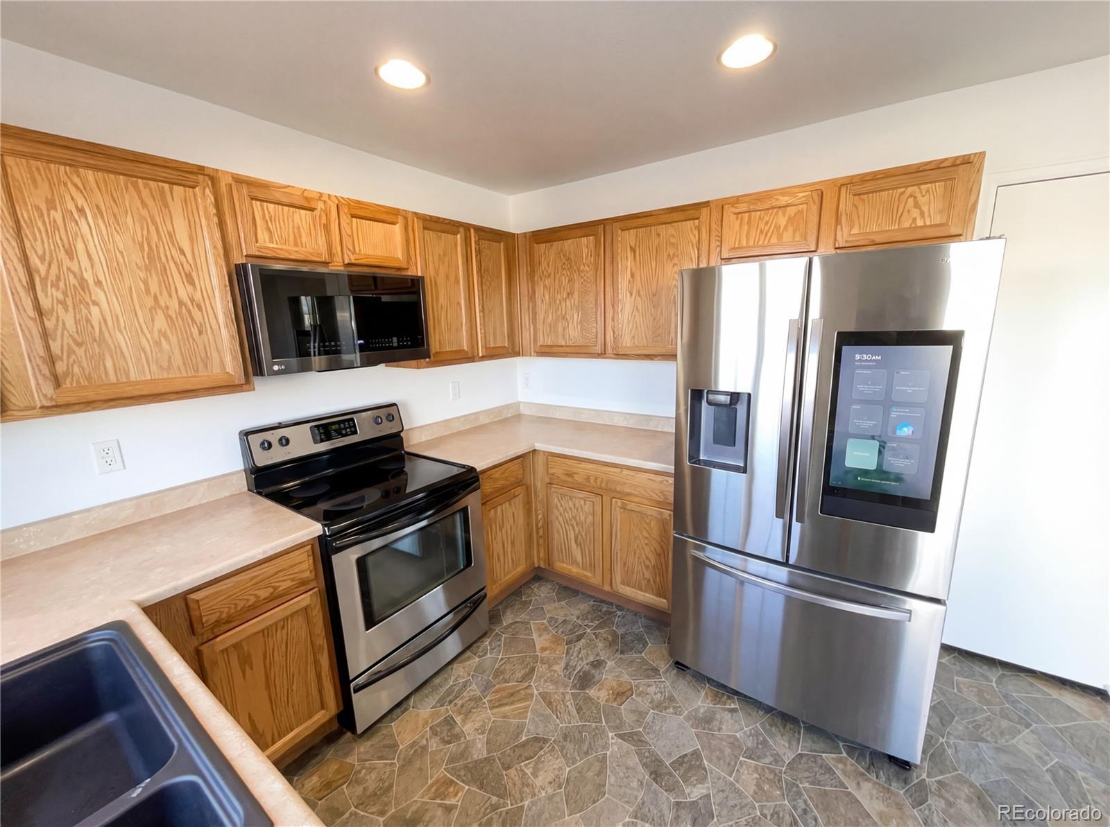 MLS Image #8 for 19503  randolph place,denver, Colorado