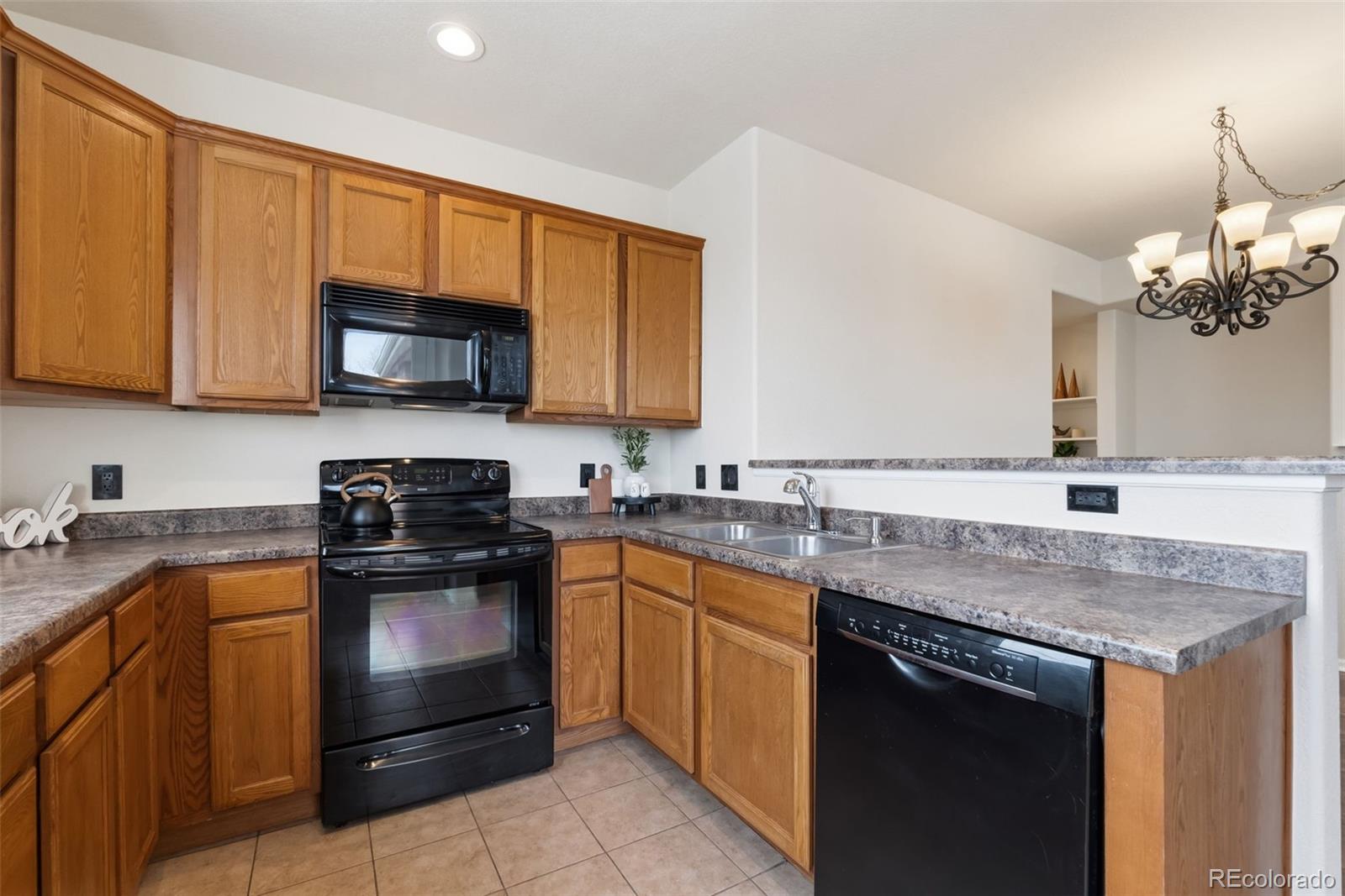 MLS Image #6 for 8865  federal boulevard 206,denver, Colorado