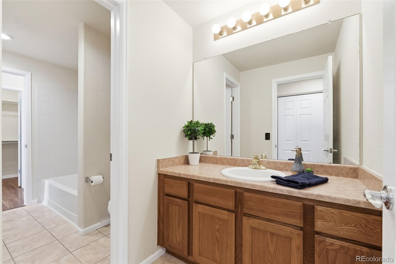 MLS Image #9 for 8865  federal boulevard 206,denver, Colorado