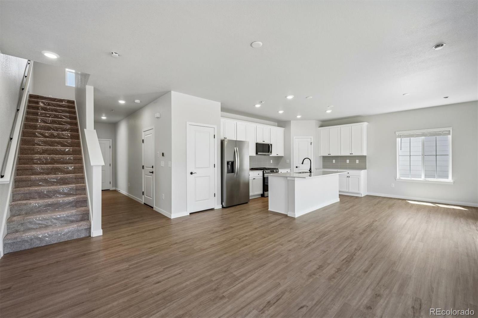 MLS Image #2 for 9393  danube street,commerce city, Colorado
