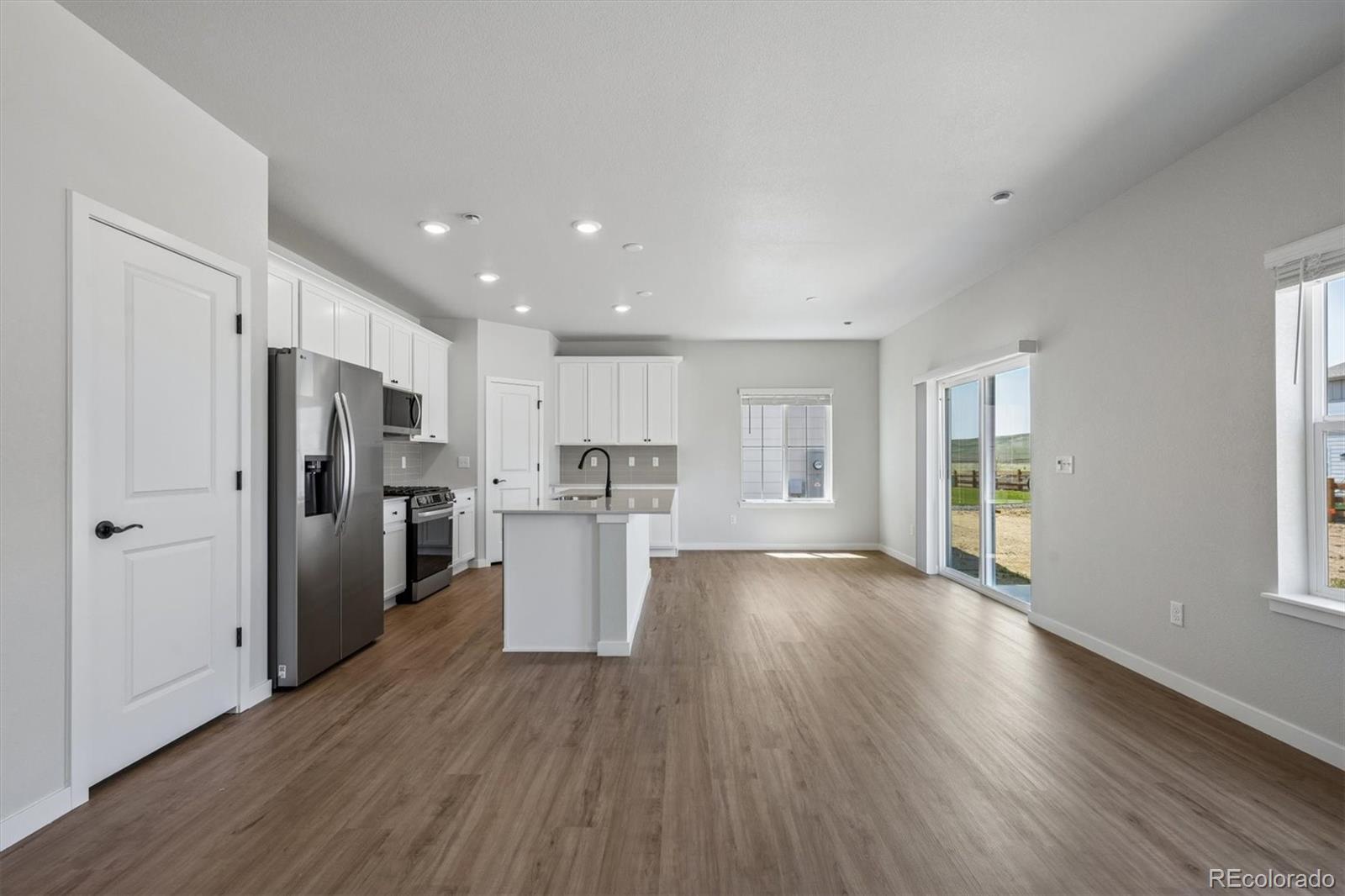 MLS Image #6 for 9393  danube street,commerce city, Colorado