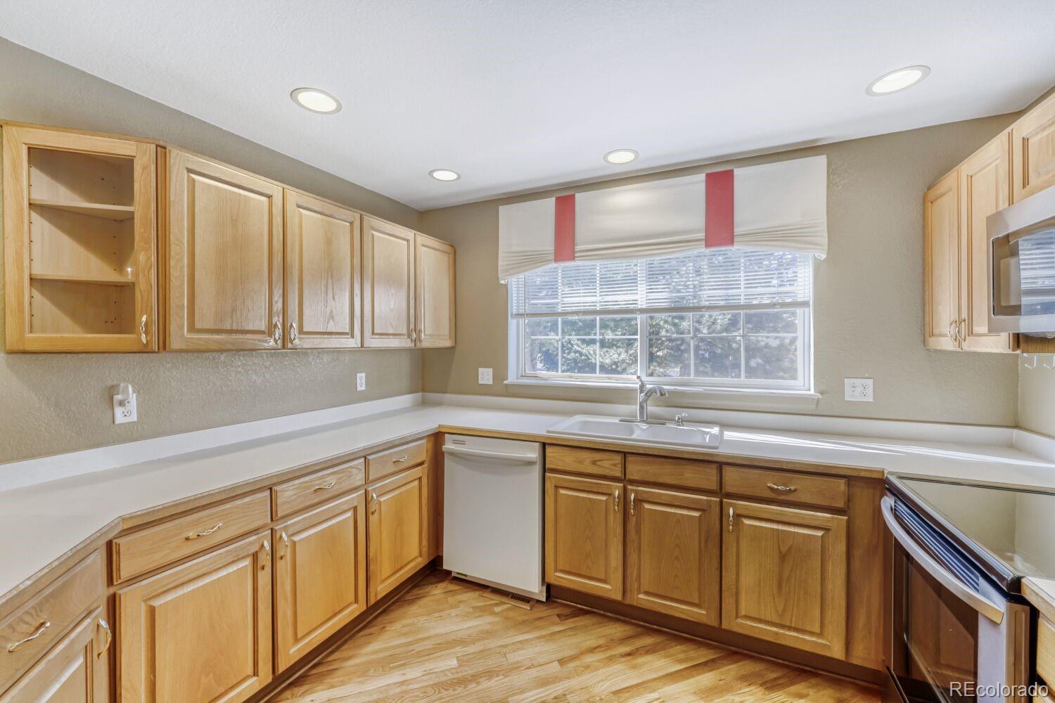 MLS Image #3 for 10162  green court,westminster, Colorado