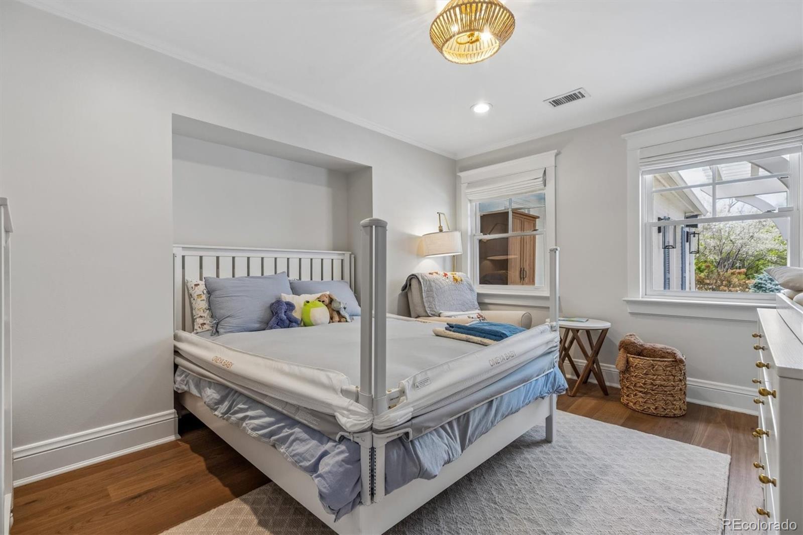 MLS Image #23 for 201  summit boulevard,englewood, Colorado