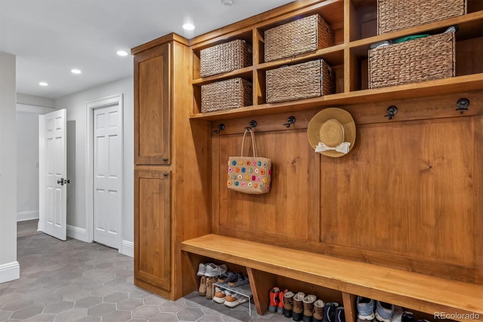 MLS Image #25 for 201  summit boulevard,englewood, Colorado
